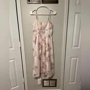 NWT Floral cream midi dress
